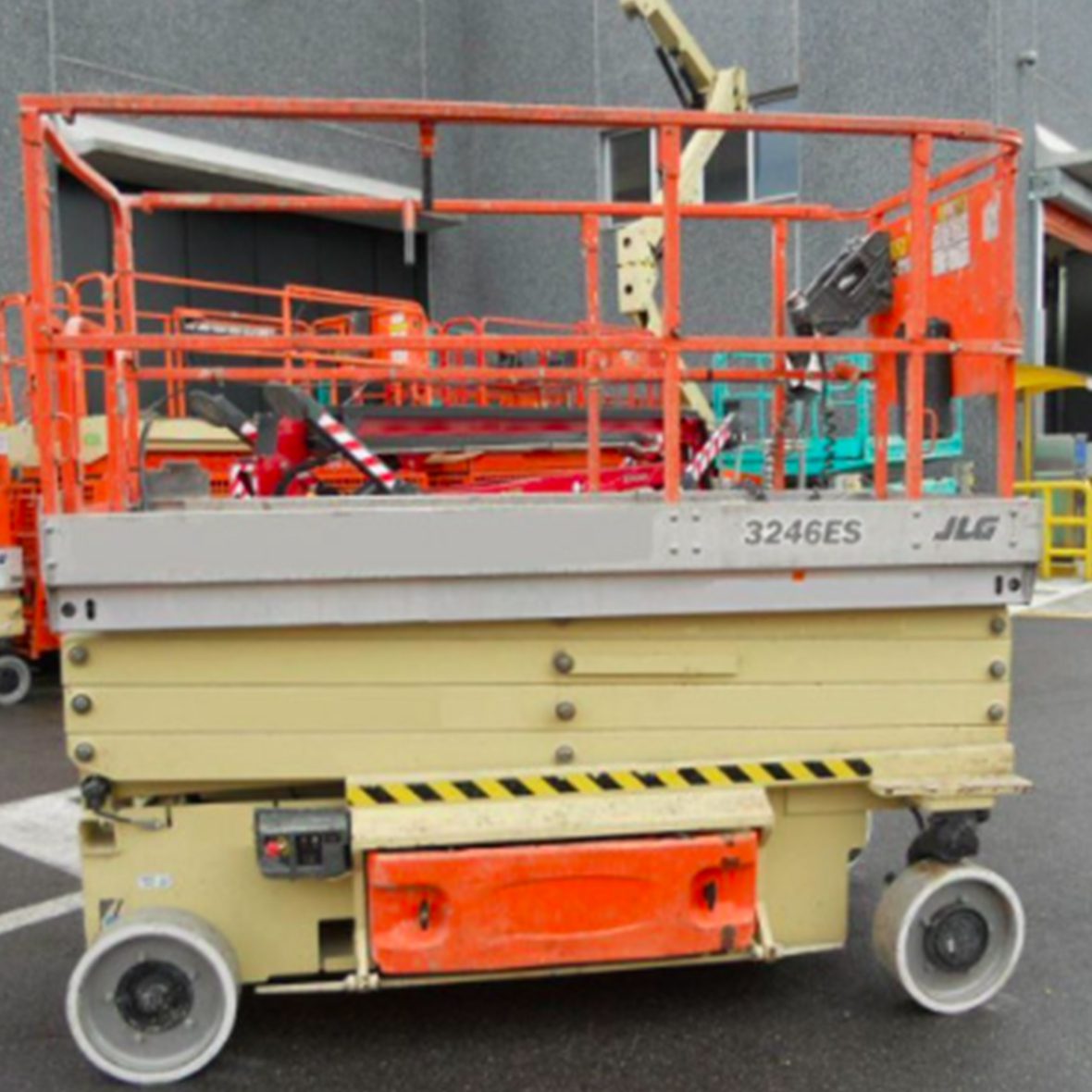 Piattaforma aerea JLG 3246 del 2007