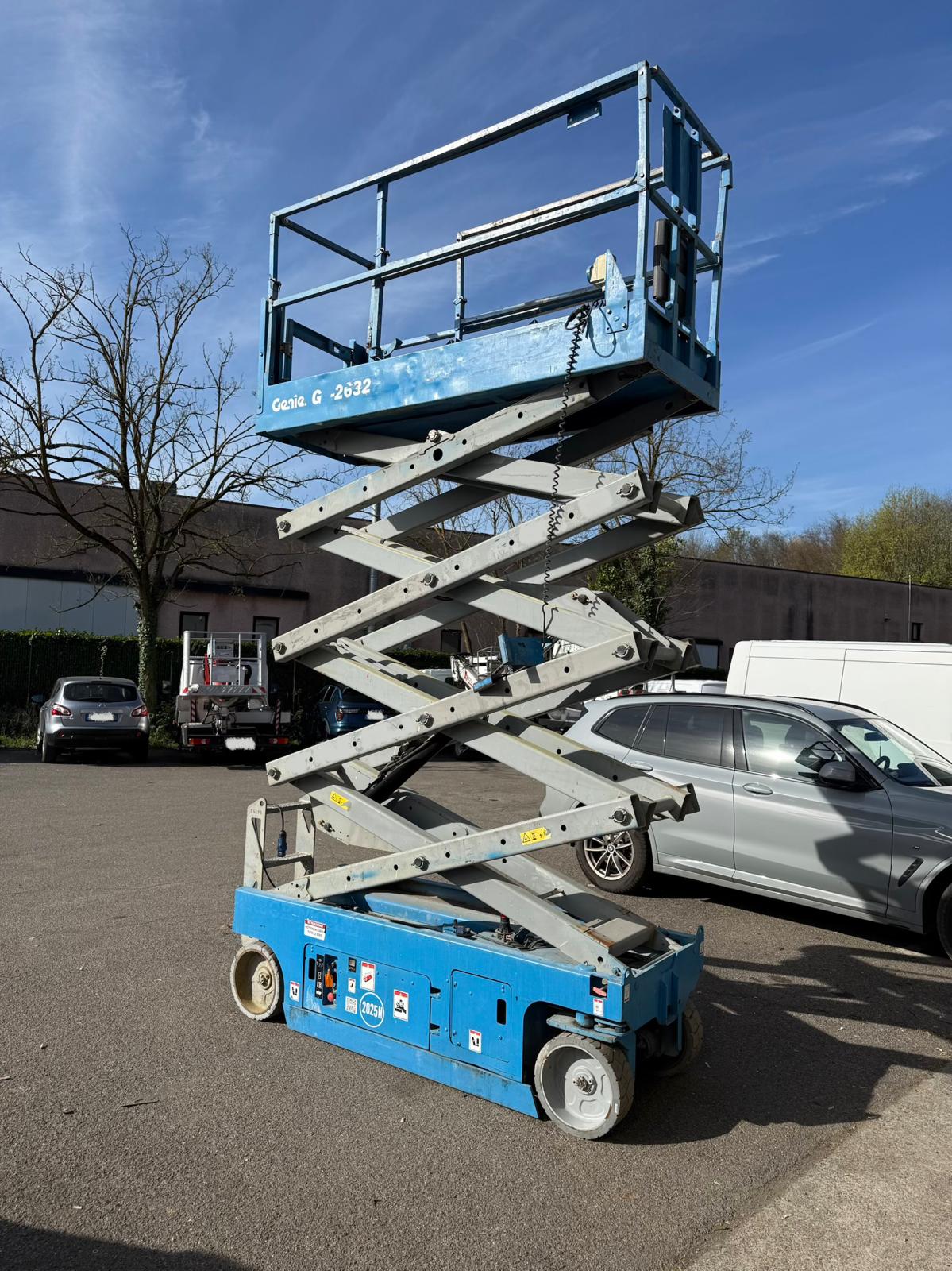 Piattaforma aerea GENIE GS2632 del 2007